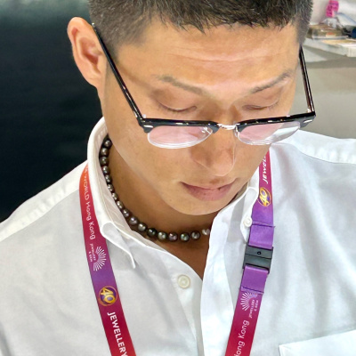 Tahitské perly na mužích