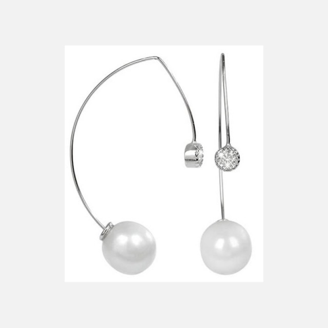 Pearl earrings with crystal