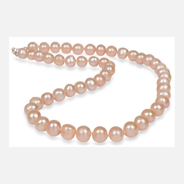 Salmon pearl necklace