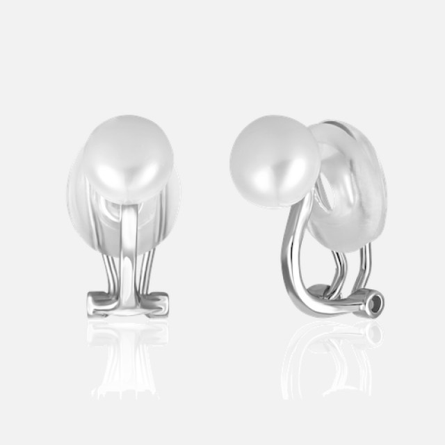 Clip earrings with real pearl