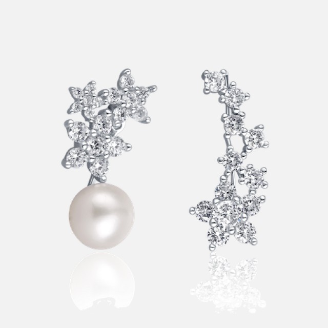 Luxury asymmetric earrings with real pearl