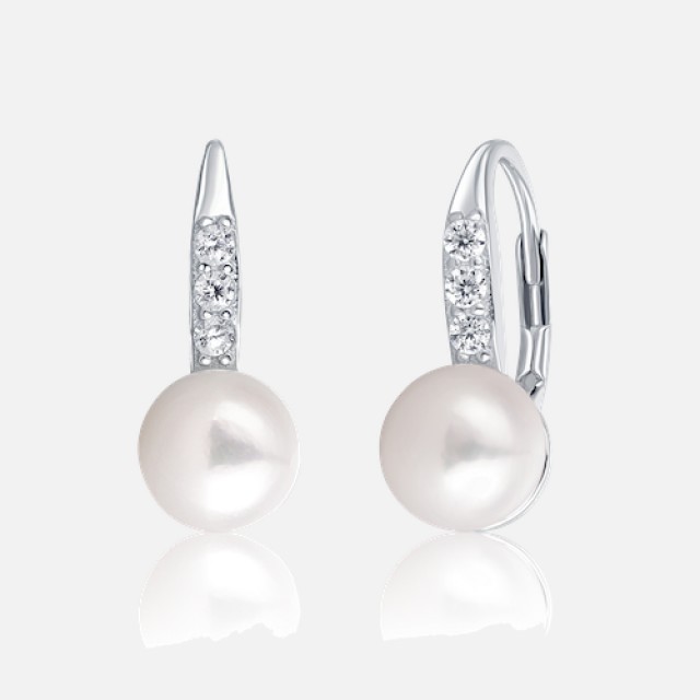 Luxurious pearl earrings with zircons and secure fastening