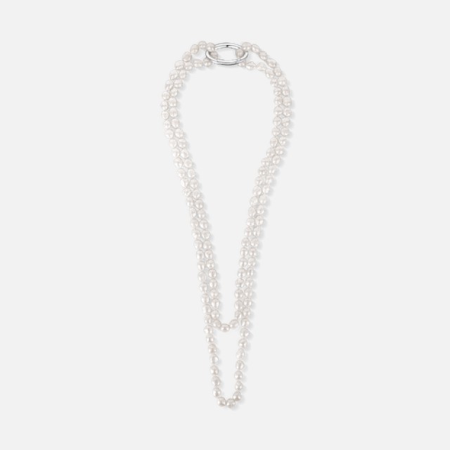 Dlouhý perlový náhrdelník z barokních perel