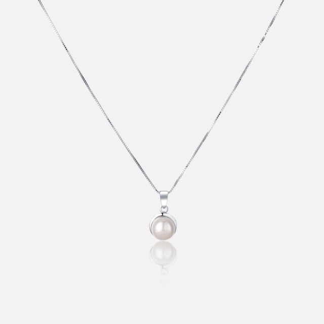 Perlový náhrdelník s přívěskem