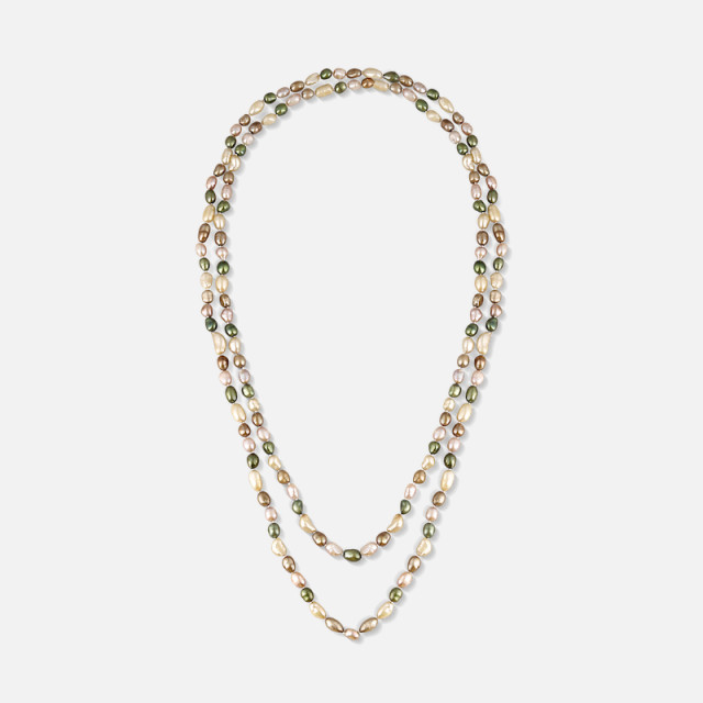 Dlouhý perlový náhrdelník