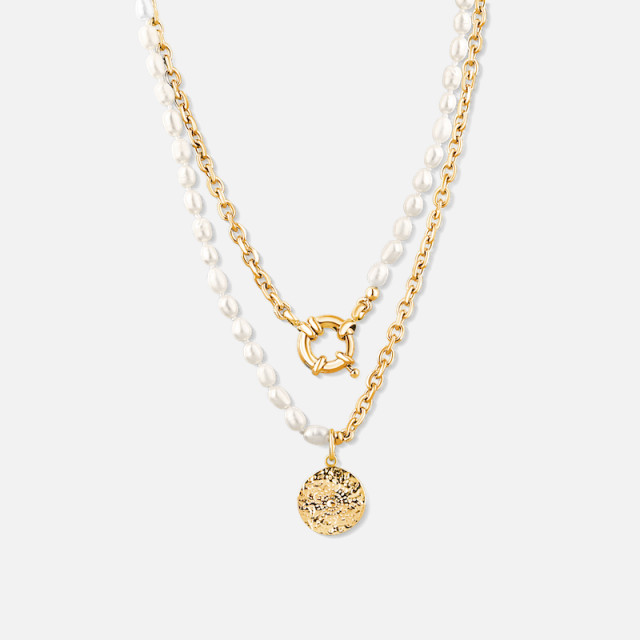 Ocelový pozlacený náhrdelník s perlami